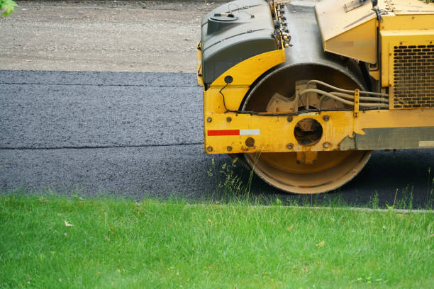 Driveway Snow Removal Preparation in Golden Shores, AZ